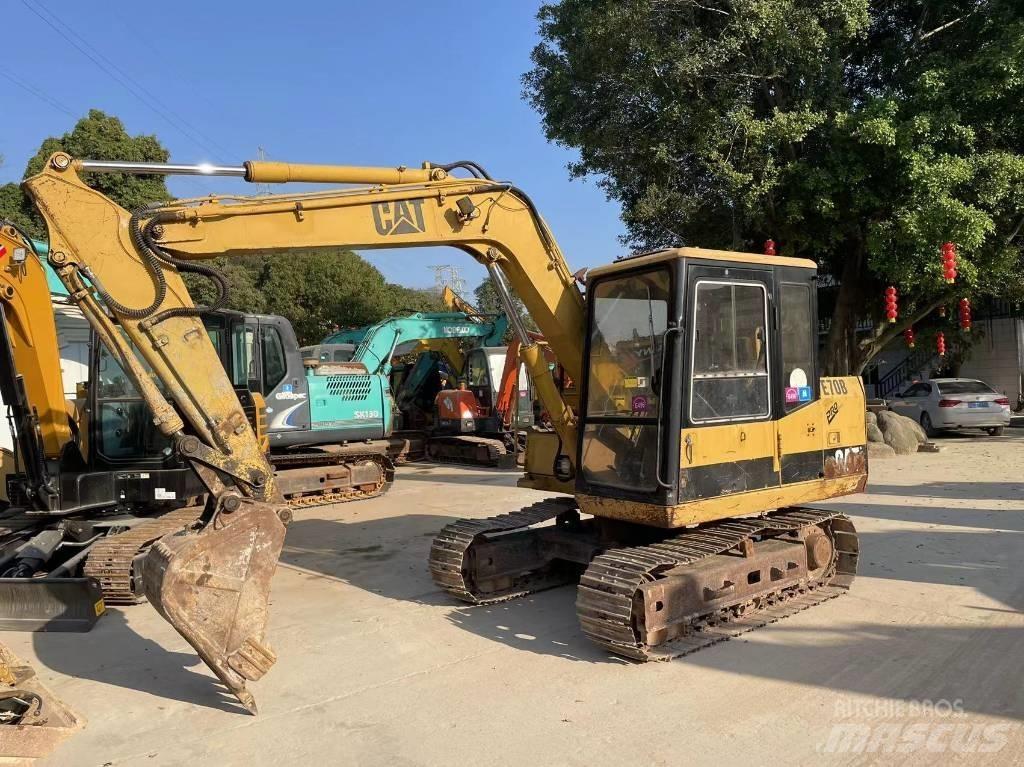CAT E 70 B Bageri gusjeničari