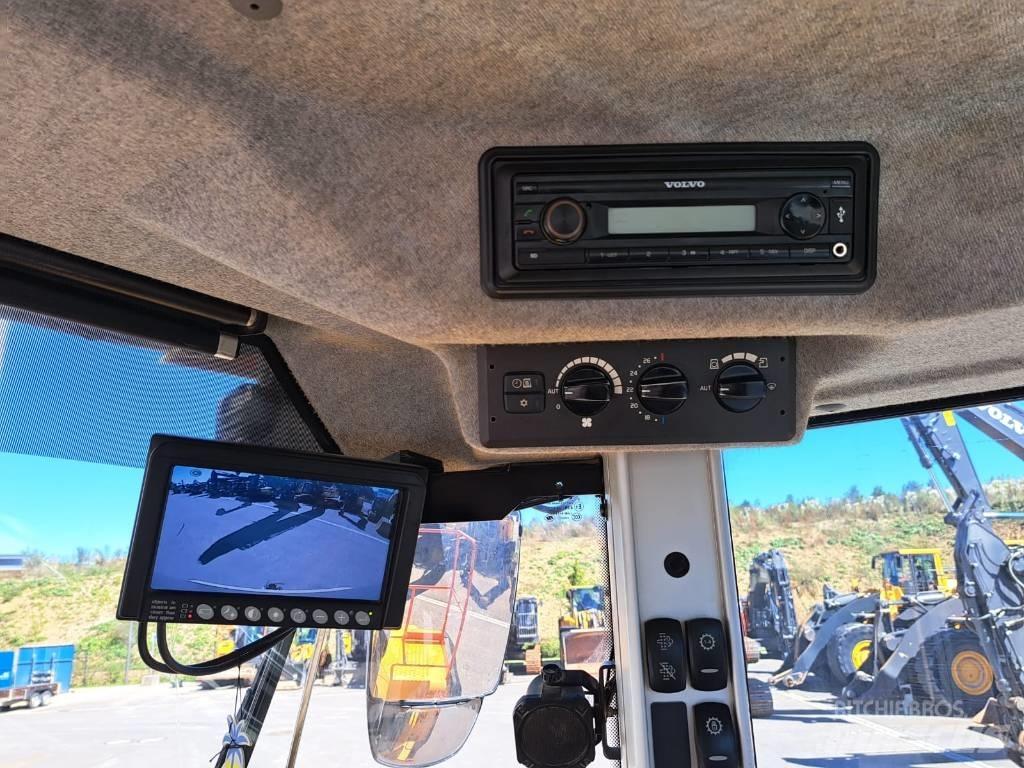 Volvo L 220 H Utovarivači na kotačima