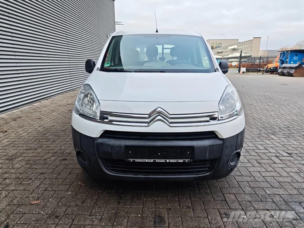 Citroën Berlingo Sanduk kombiji
