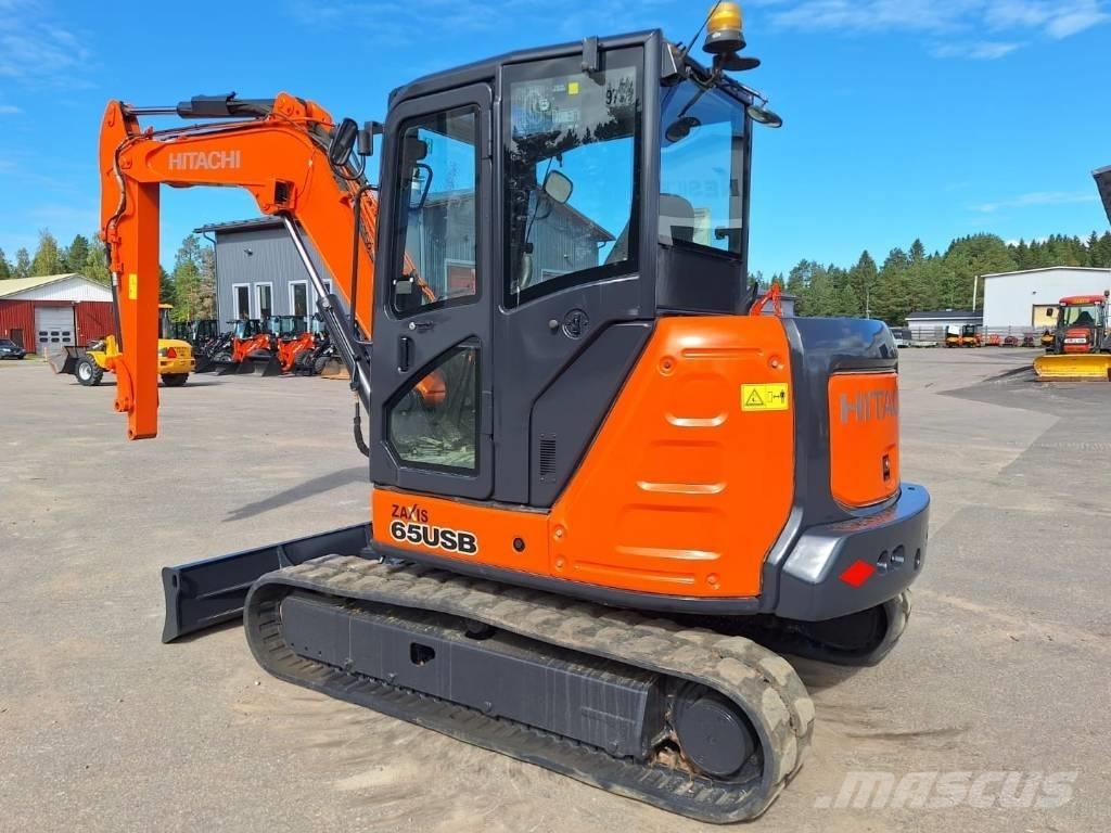 Hitachi ZX65USB-5 Mini bageri <7t