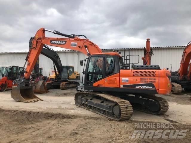 Doosan DX225LC-5 Bageri gusjeničari
