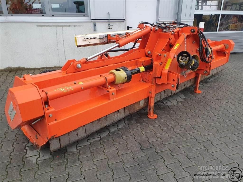 Tierre TRL 440 Kosilice za pašnjak