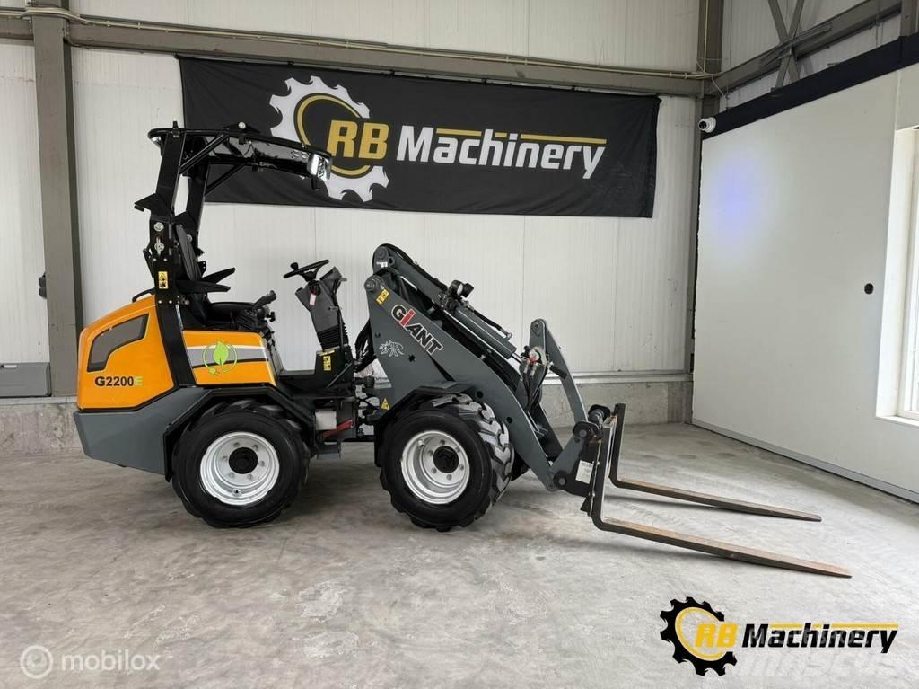 GiANT G2200E Utovarivači na kotačima