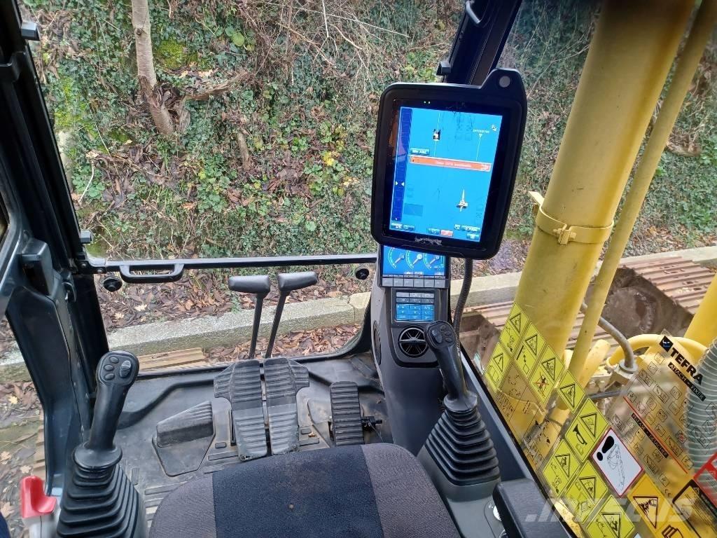 Komatsu PC 210 LC Bageri gusjeničari