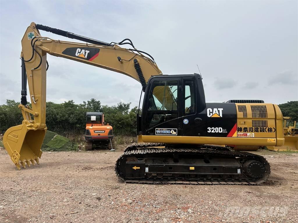 CAT 320 D L Bageri gusjeničari