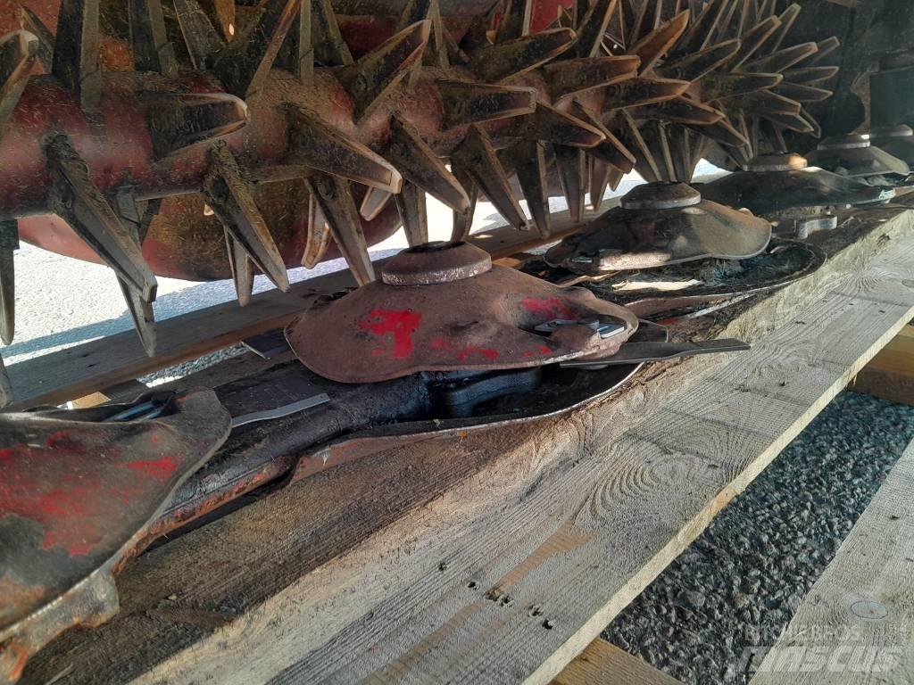 Lely 320 FC Uređaji za kosilice