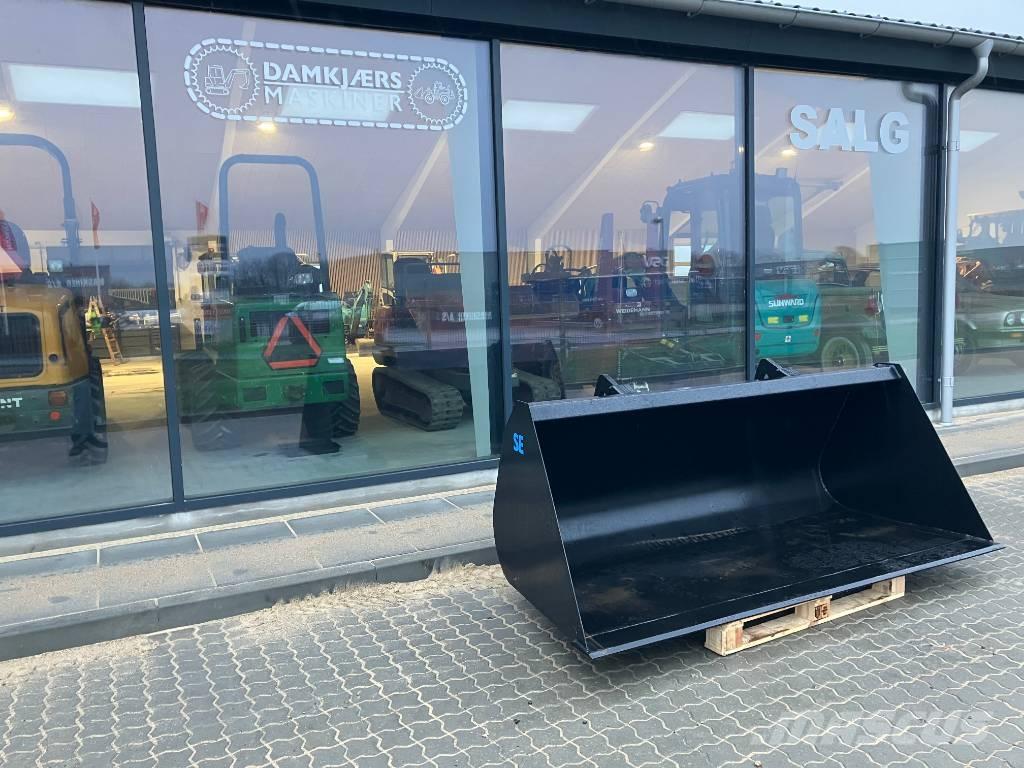 JCB 150 T Teleskopski viličari