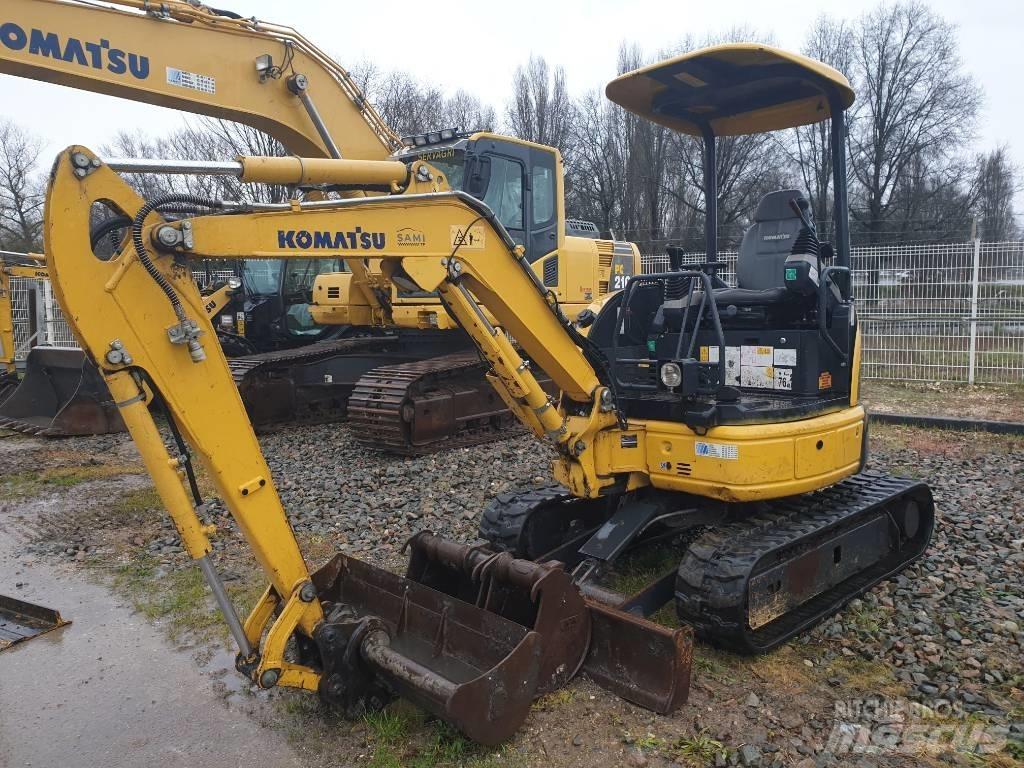 Komatsu PC26MR-3 Mini bageri <7t