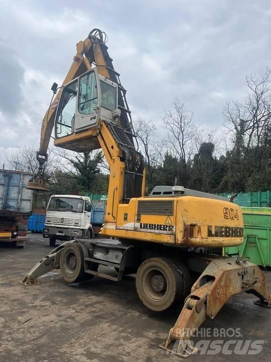 Liebherr A 904 C Bageri na kotačima