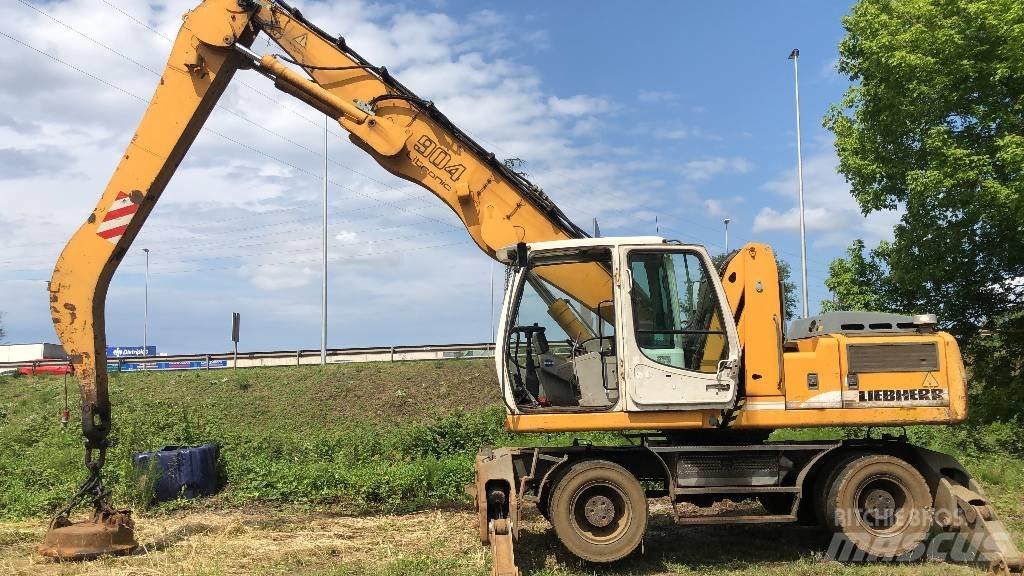 Liebherr A 904 C Bageri na kotačima