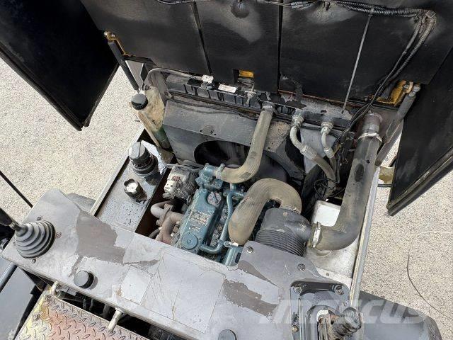 Mecalac TA 3 SH Demperi za gradilišta