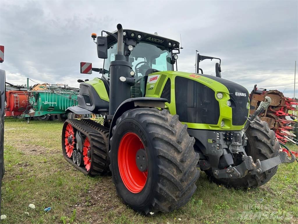 CLAAS Axion 960 TT Traktori