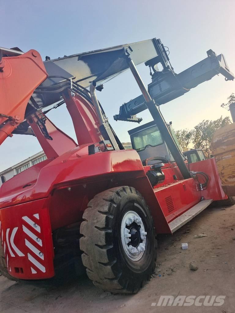 Kalmar DRF 450 Dohvatni viličari