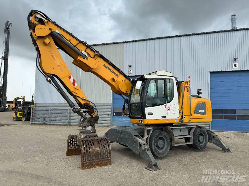 Liebherr LH 22 M Bageri za manipuliranje materijalom / otpadom
