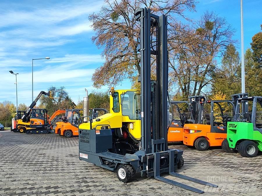 Combilift C4000 Viličari sa 4-stranskim dohvatom