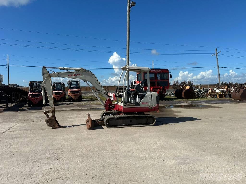 Takeuchi TB 135 Bageri gusjeničari