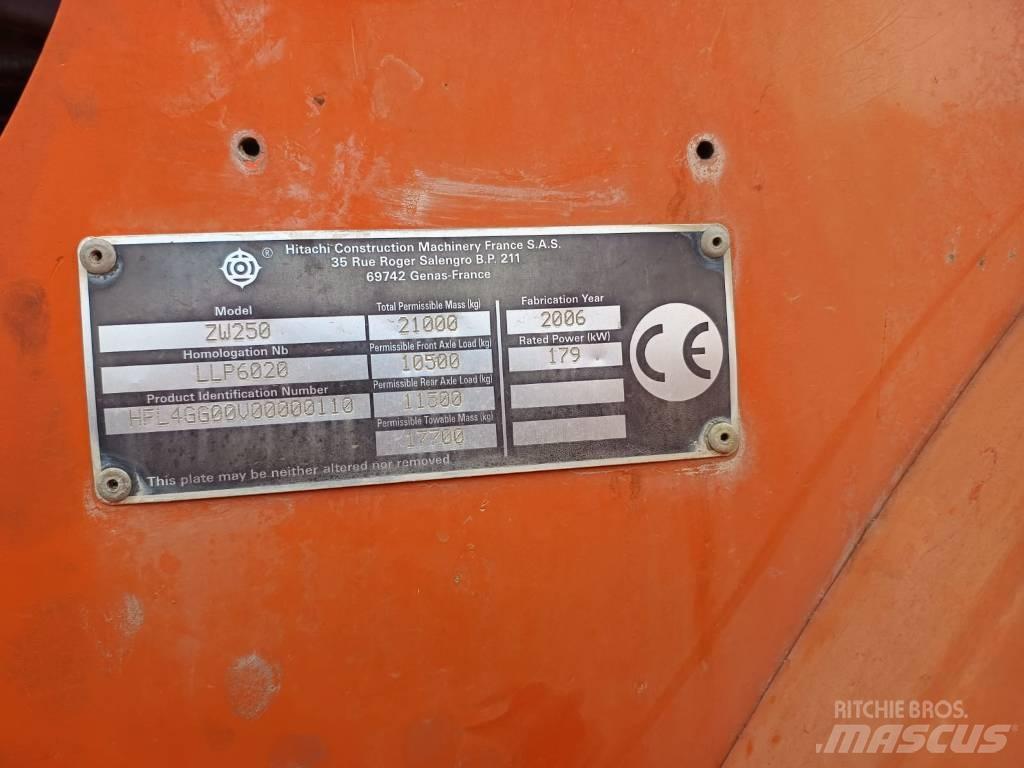 Hitachi ZW 250 Utovarivači na kotačima