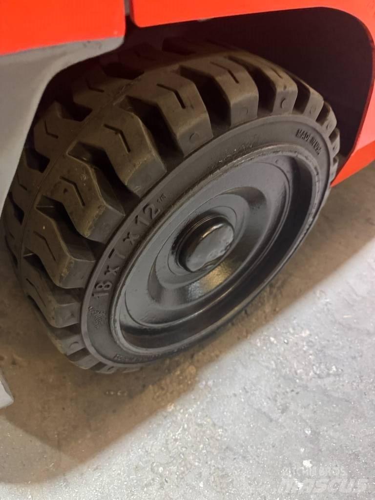 Toyota 8 FGC 35 U Viličari - ostalo