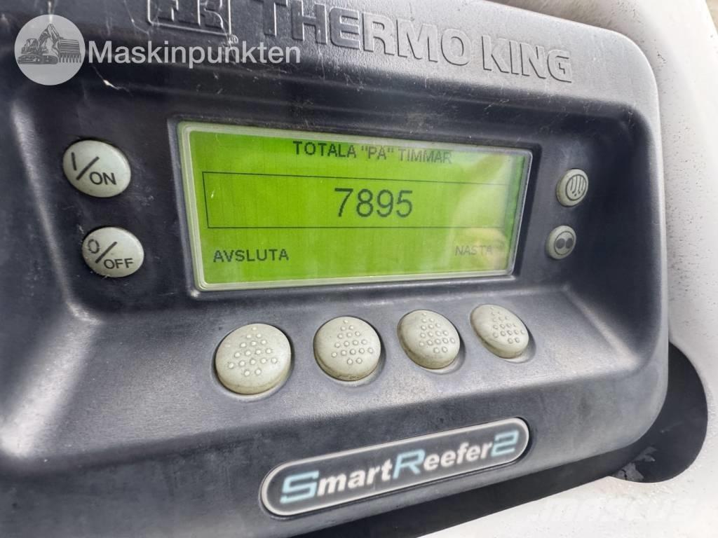 Schmitz SKO 24 Poluprikolice hladnjače