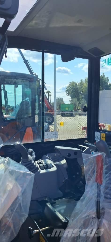 Hitachi ZX33U Bageri gusjeničari