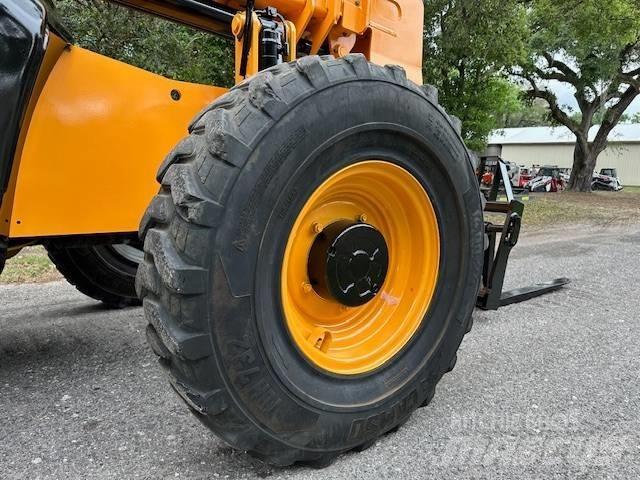 JCB 507-42 Teleskopski viličari