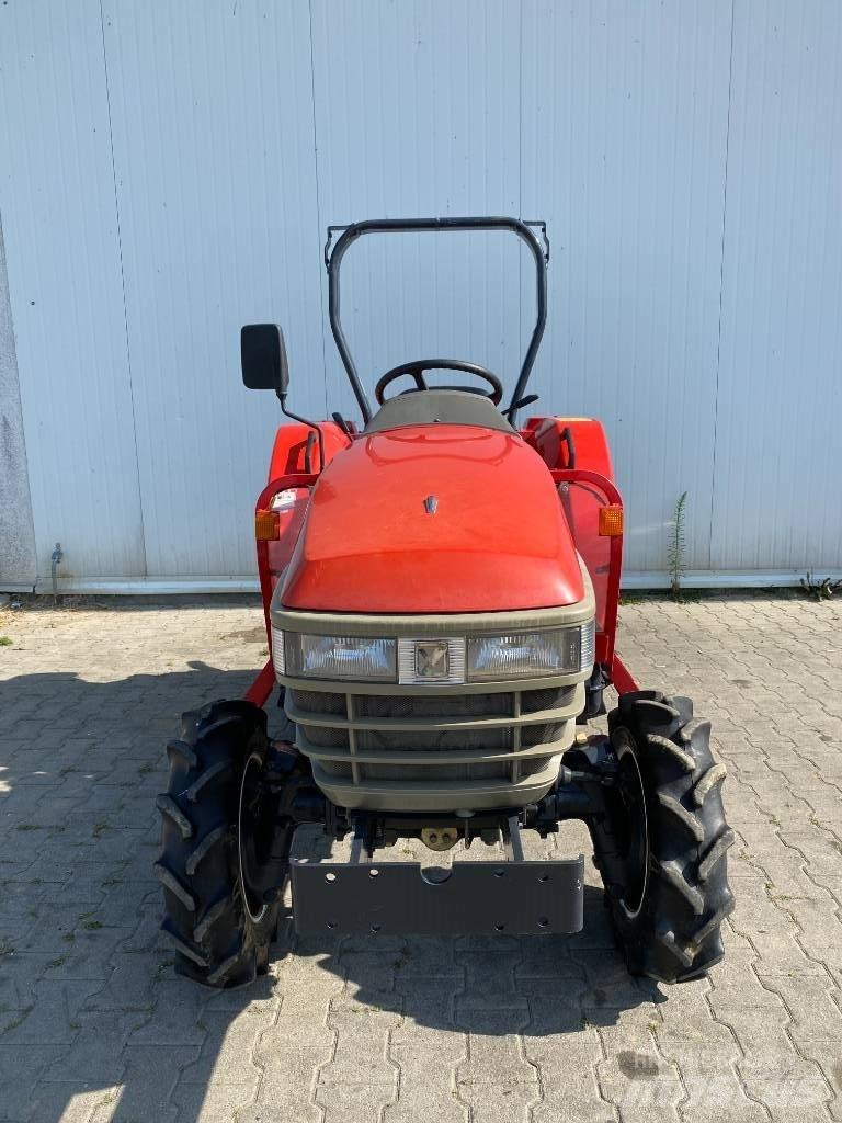 Yanmar AF22 Kompaktni (mali) traktori