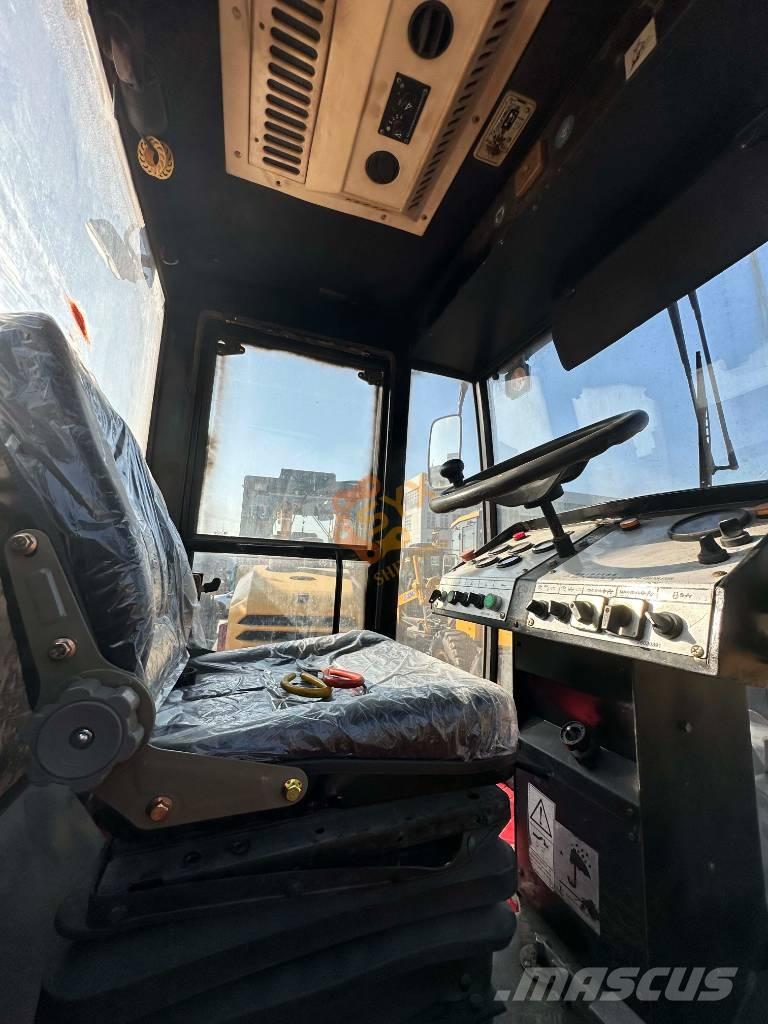 XCMG XD 103 Kompaktori zemlje