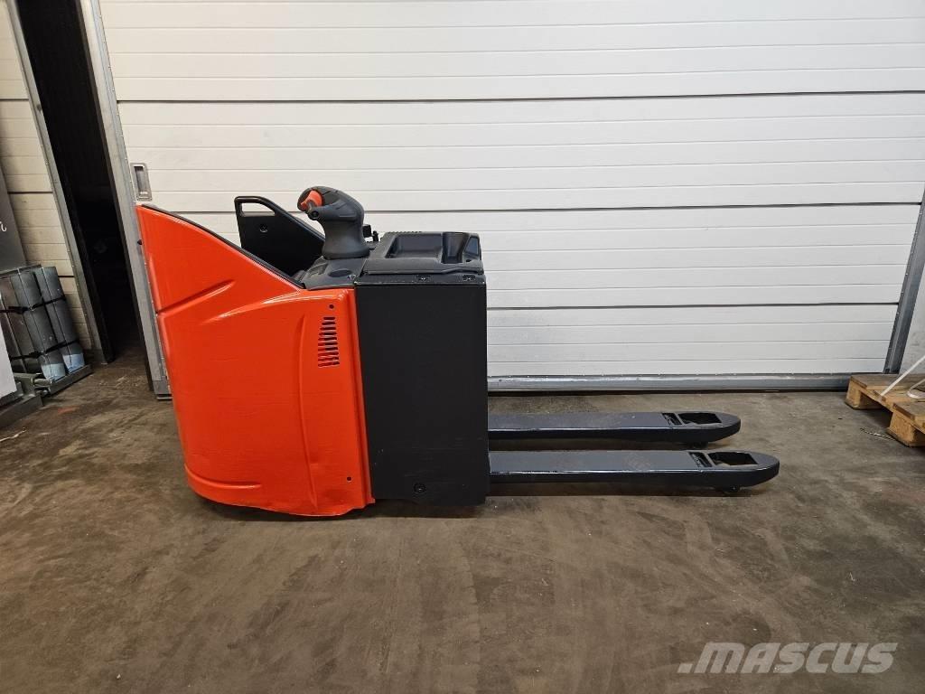 Linde T20SP Nisko podizni električni viličar