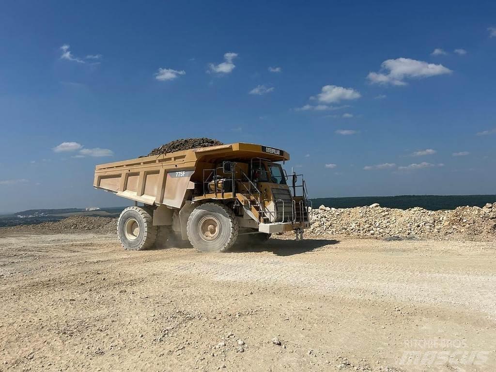 CAT Rebuilt 775F - Demperi za gradilišta