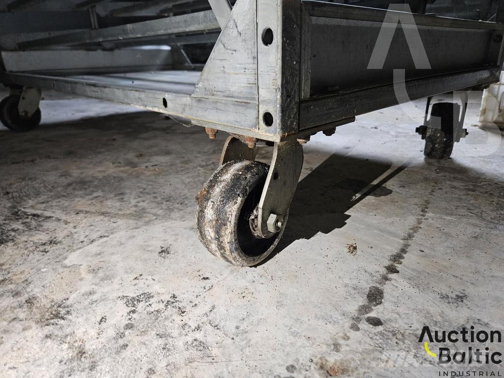 Jamesway  Drugi strojevi za stoku i dodatna oprema