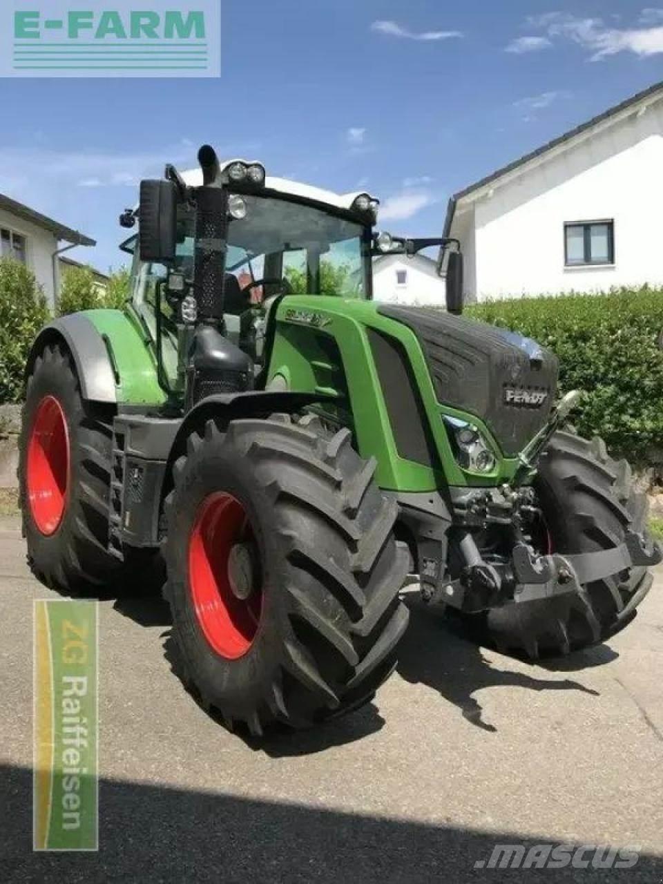 Fendt 828 vario s4 Traktori