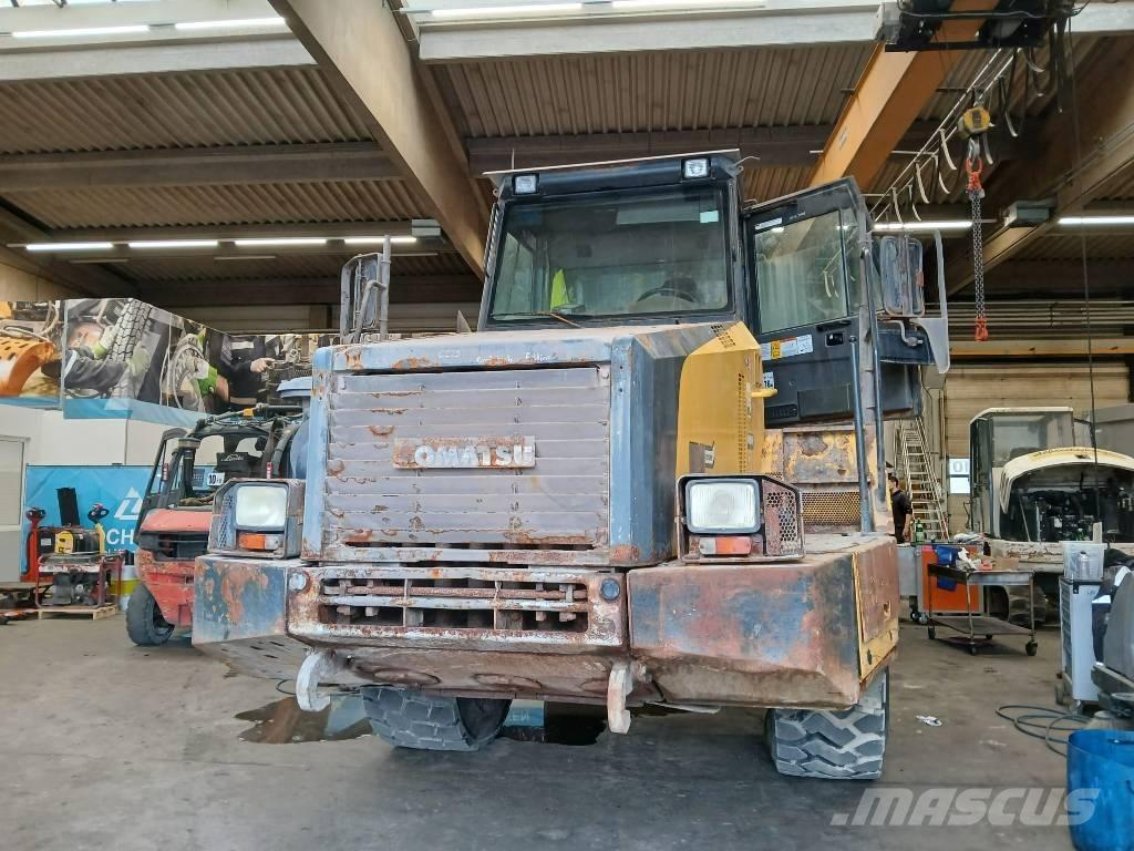 Komatsu HM 300-2 Zglobni demperi