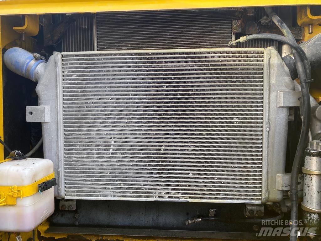 Komatsu PC340-7 Bageri gusjeničari