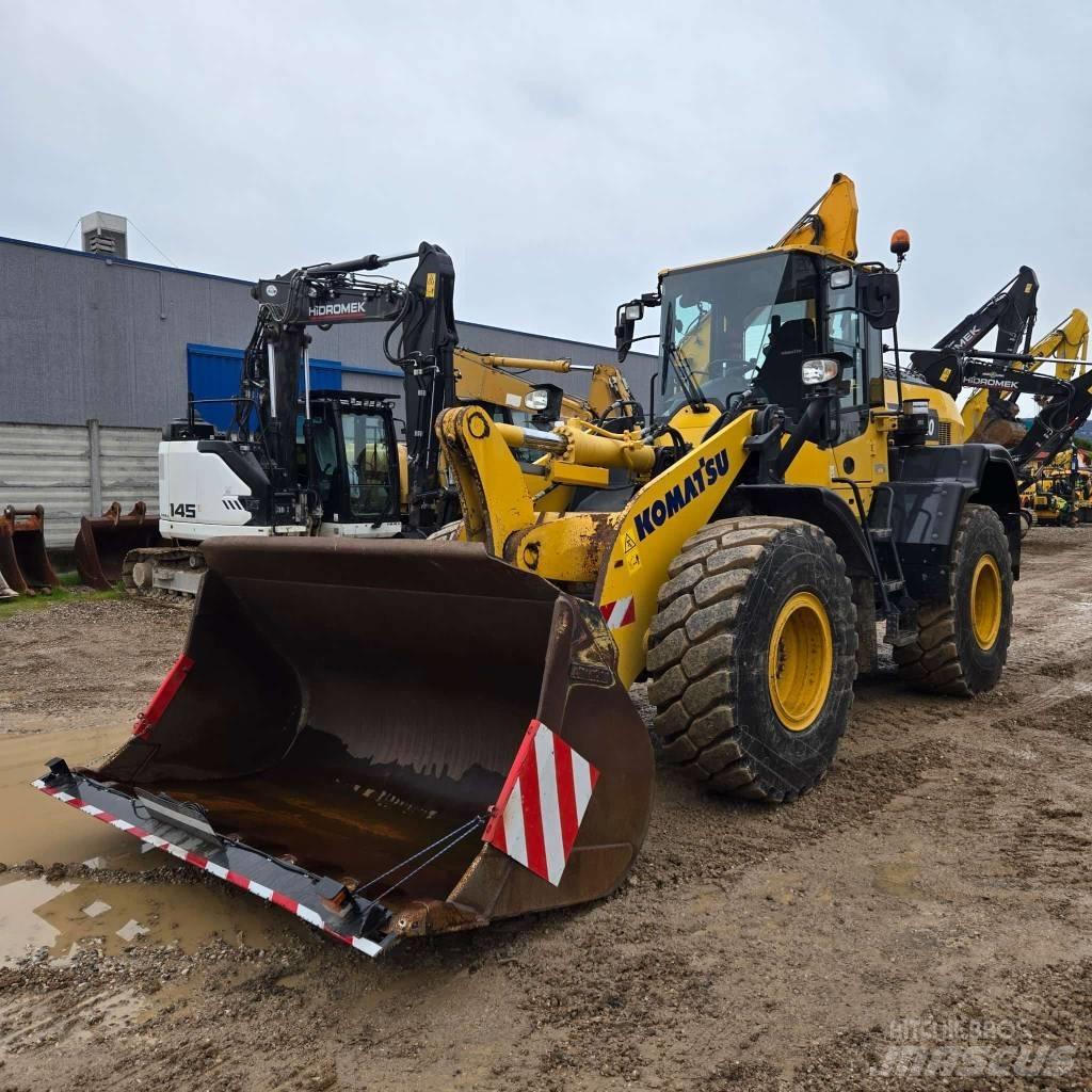 Komatsu WA320-8 Utovarivači na kotačima