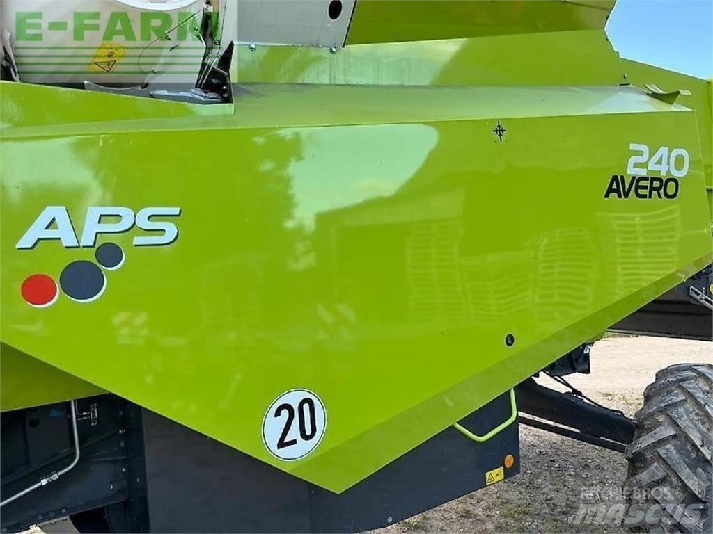 CLAAS avero 240 Kombajni