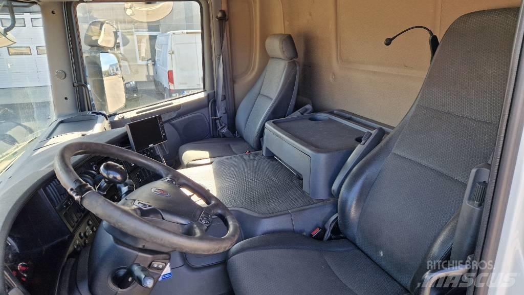 Scania P410 6X2 Rol kiper kamioni s kukama za dizanje
