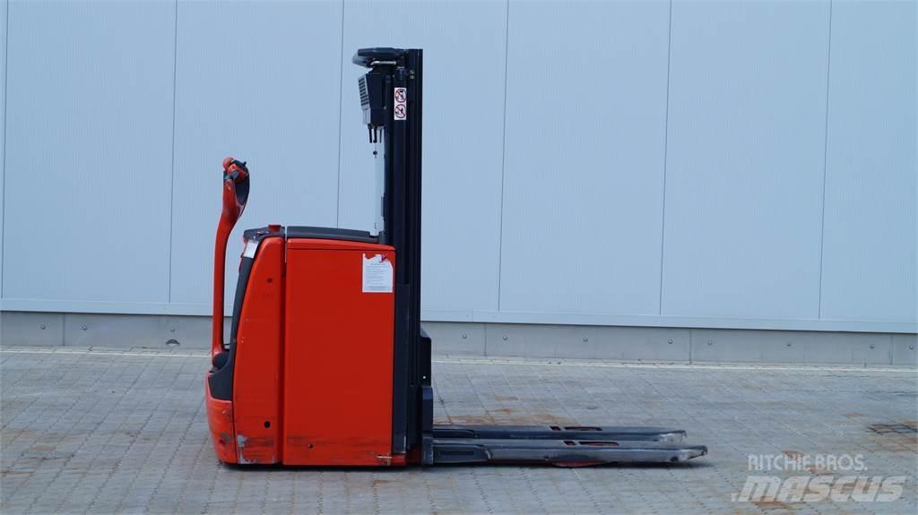 Linde L16i Ručni električni viličar