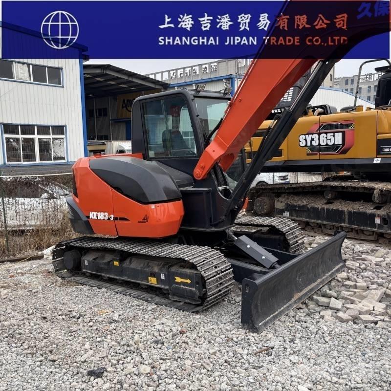 Kubota 183 Bageri gusjeničari