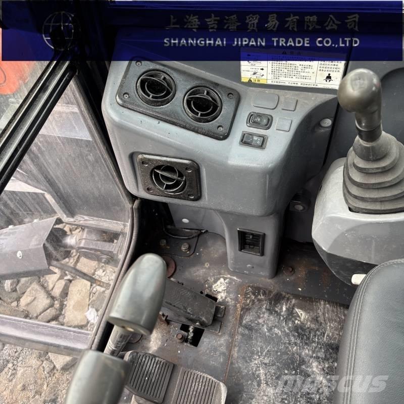 Kubota 183 Bageri gusjeničari