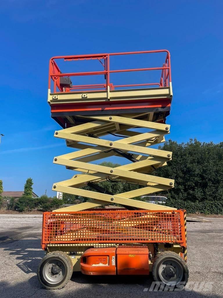 JLG 4069 Škaraste platforme