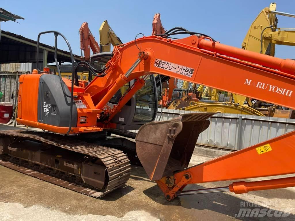 Hitachi ZX 135 Bageri gusjeničari