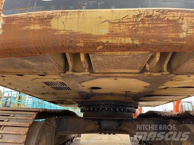 CAT 320D-E Bageri gusjeničari