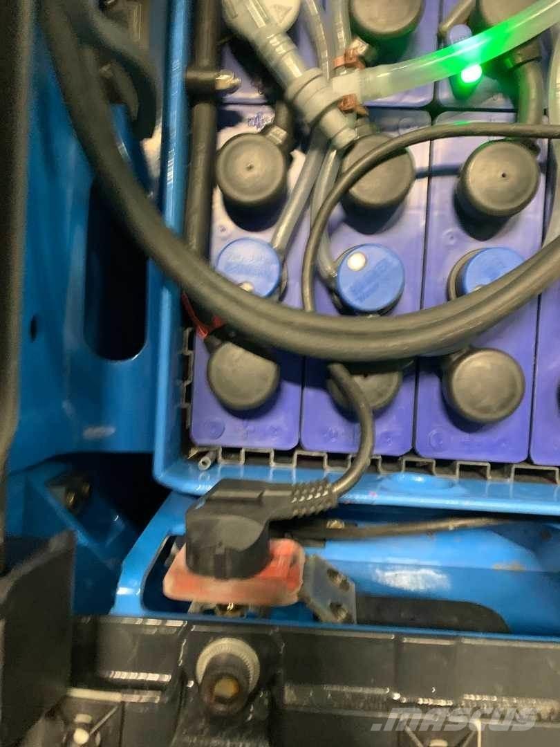 Linde L14 Ručni električni viličar