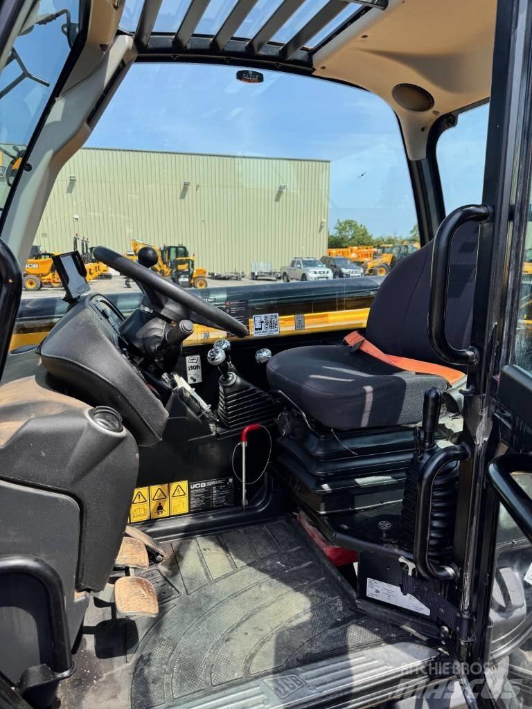 JCB 540-140 Teleskopski viličari