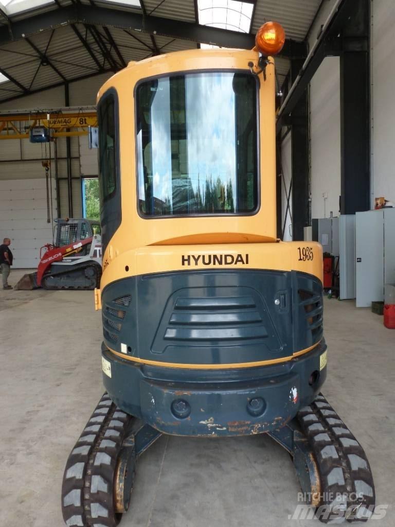 Hyundai R25Z-9AK Mini bageri <7t