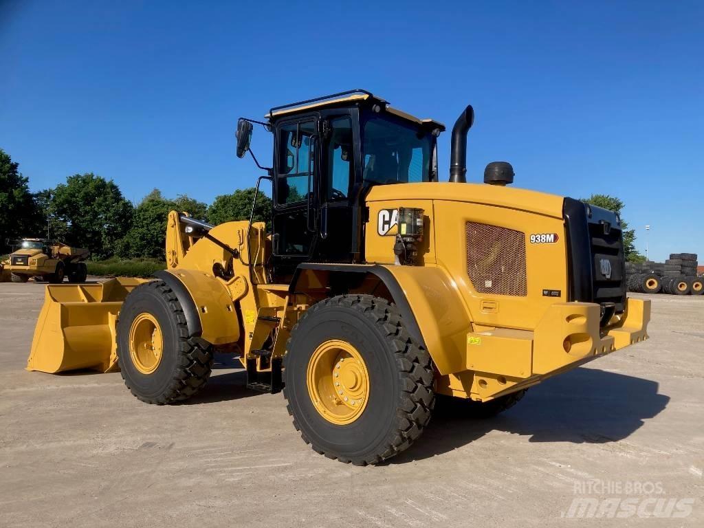 CAT 938M Utovarivači na kotačima