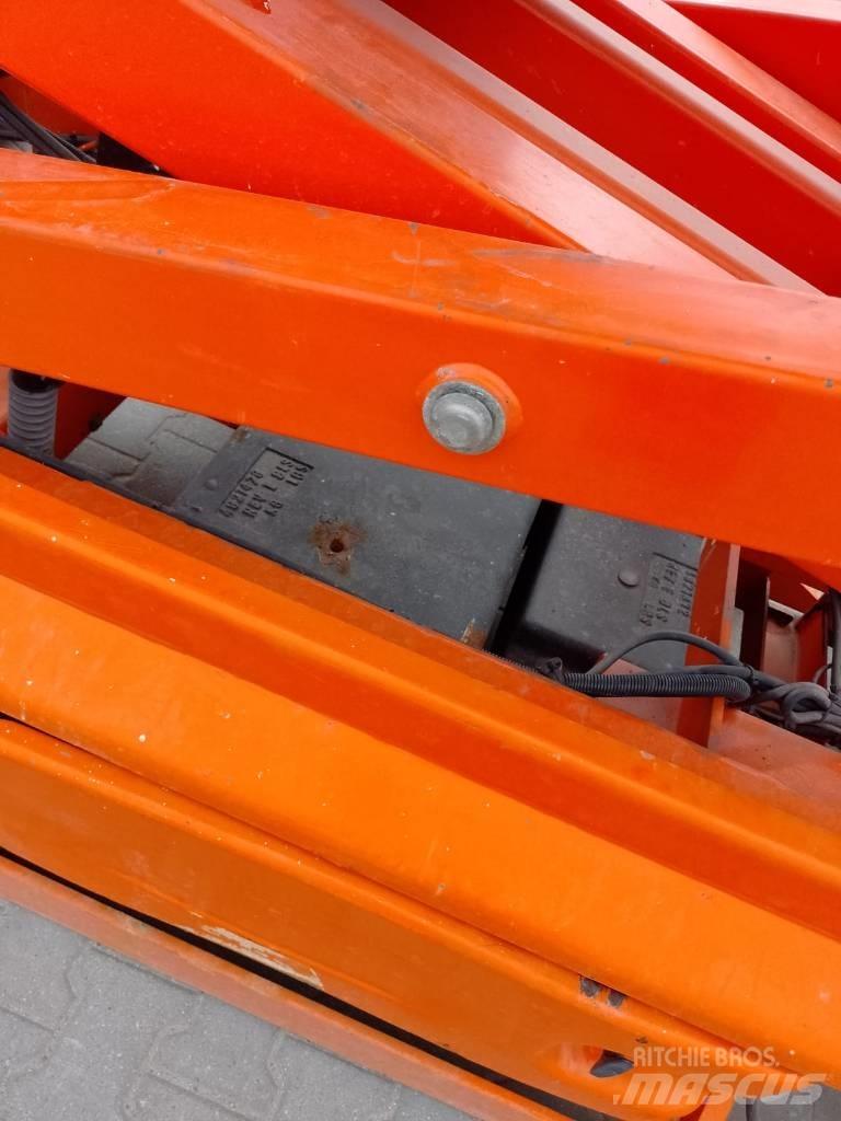 JLG 3246 ES Škaraste platforme