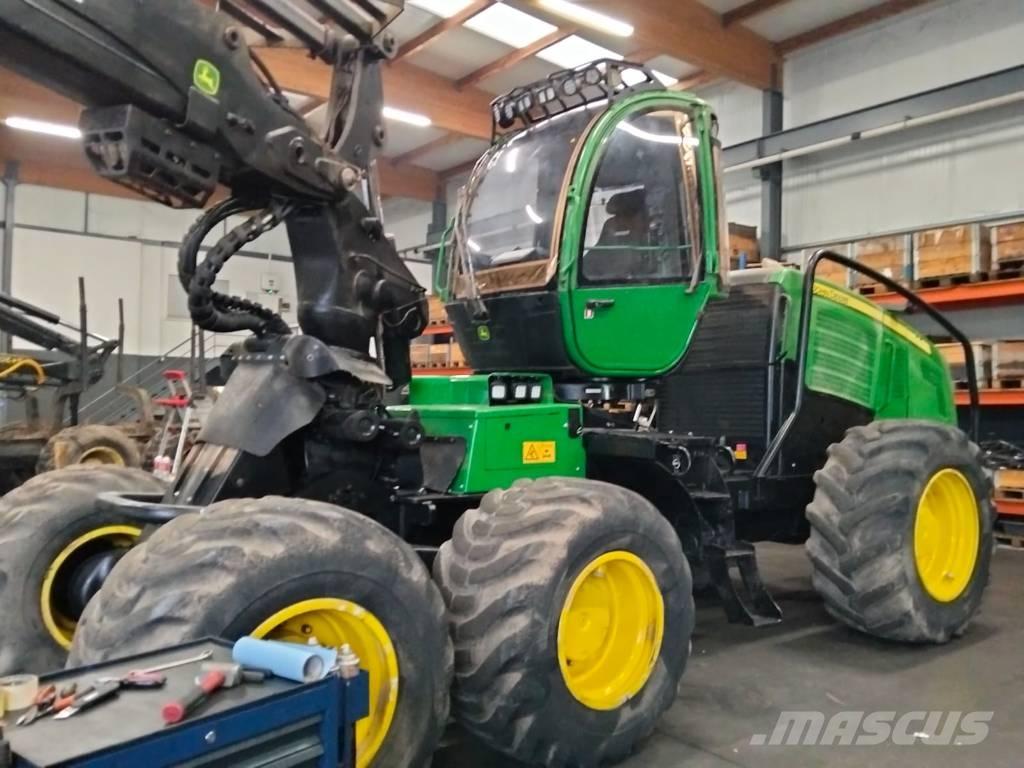 John Deere 1270 E Harversteri