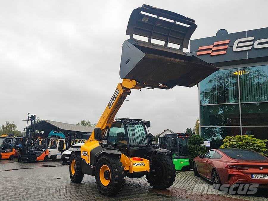 JCB 541-70 WM Teleskopski viličari