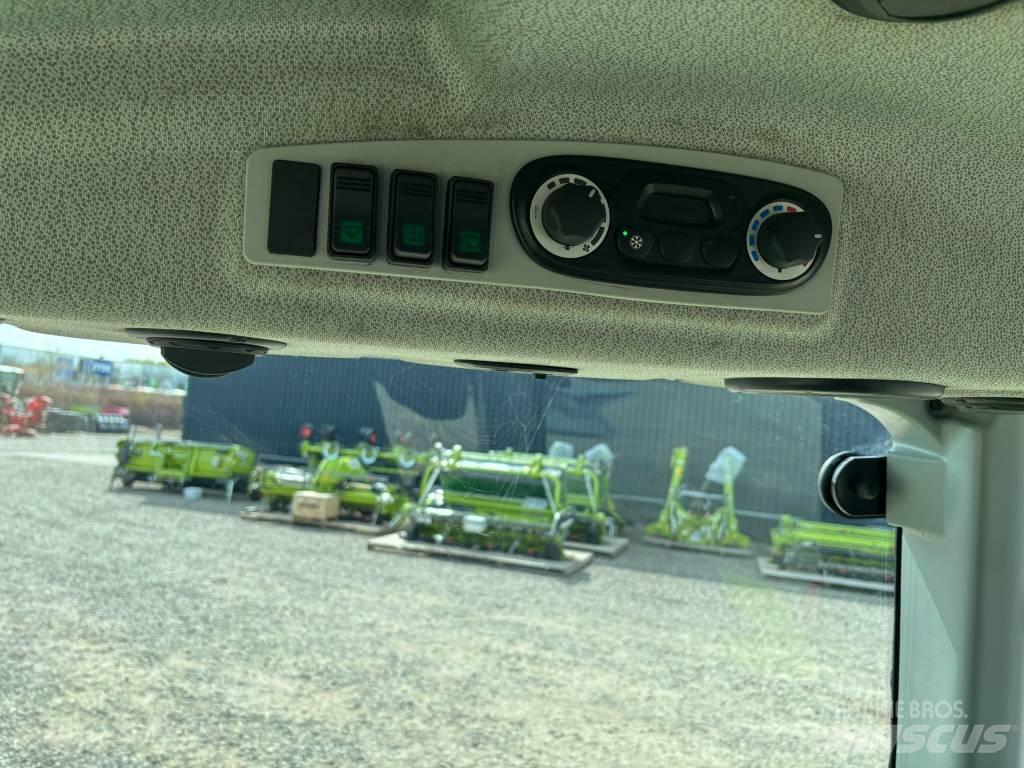CLAAS Atos 340 Traktori